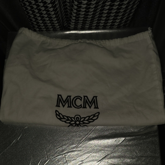 MCM Black Croc-Embossed Shoulder Bag - Picture 13 of 13